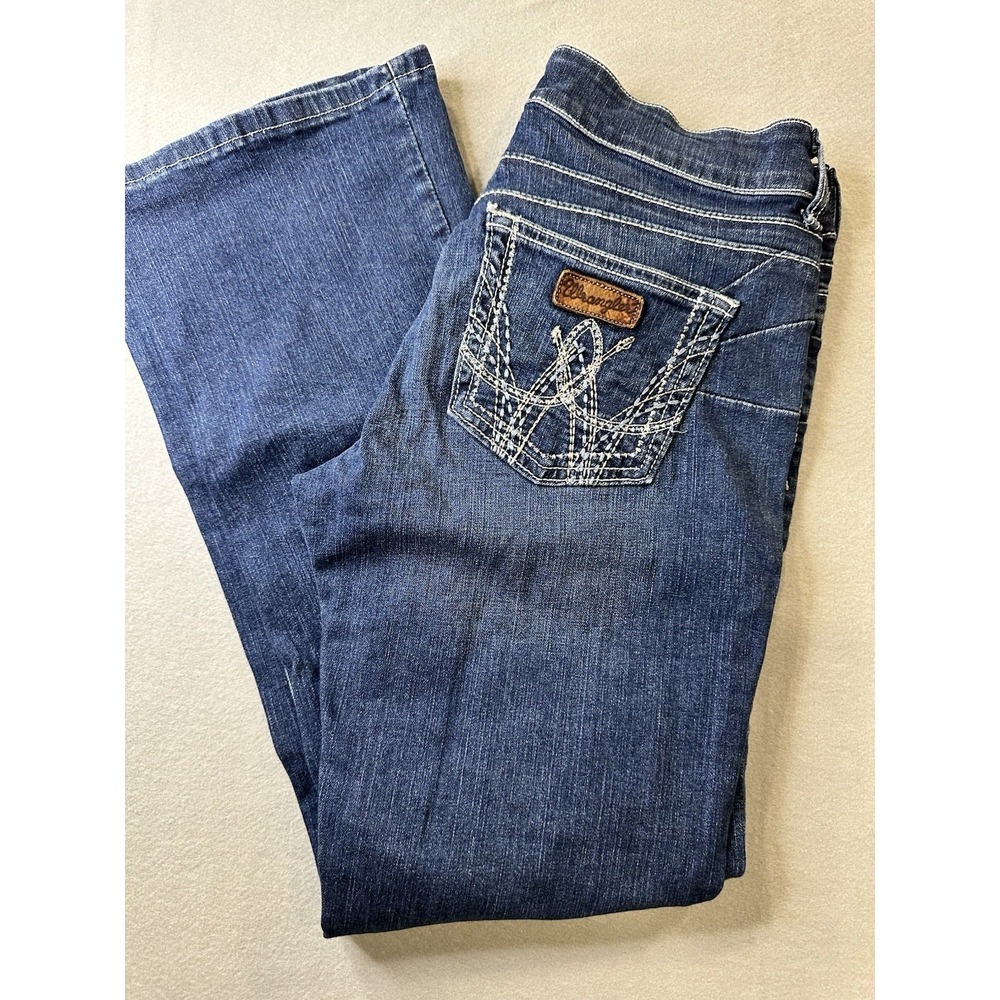 7/8 X 30 ~ Wrangler Booty Up Boot Cut Jeans Women's Blue Jeans